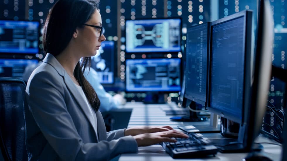 BPO Industry: Enhancing Productivity and Compliance with User Activity Monitoring (UAM)